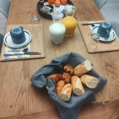 Couette-café Les Goujatoux Perigueux *